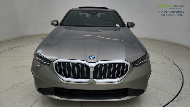 bmw 5 series 2026 WBA63FJ04TCW01396 image bmw 5 series 2026 WBA63FJ04TCW01396 image